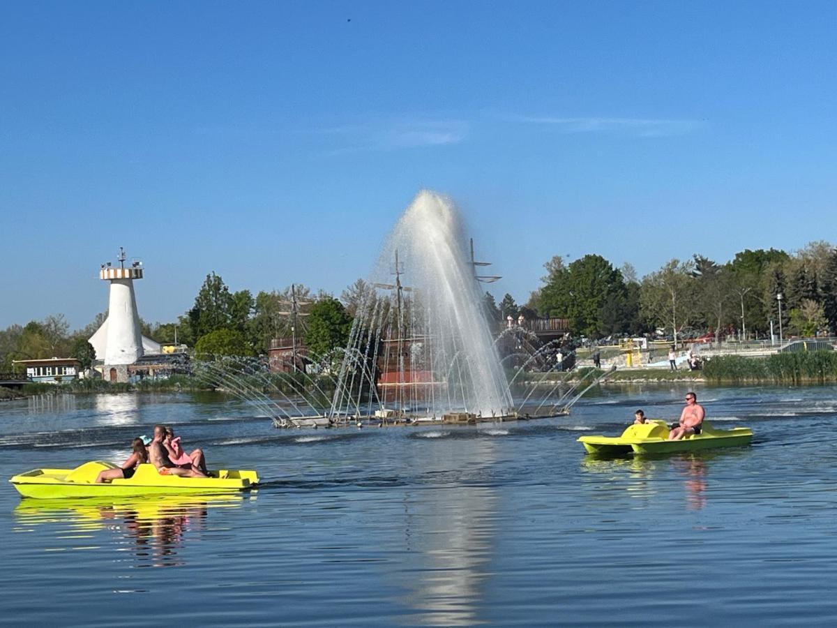 Furo-Lak Lake View ไฮจ์ดุสโซบอสโล ภายนอก รูปภาพ